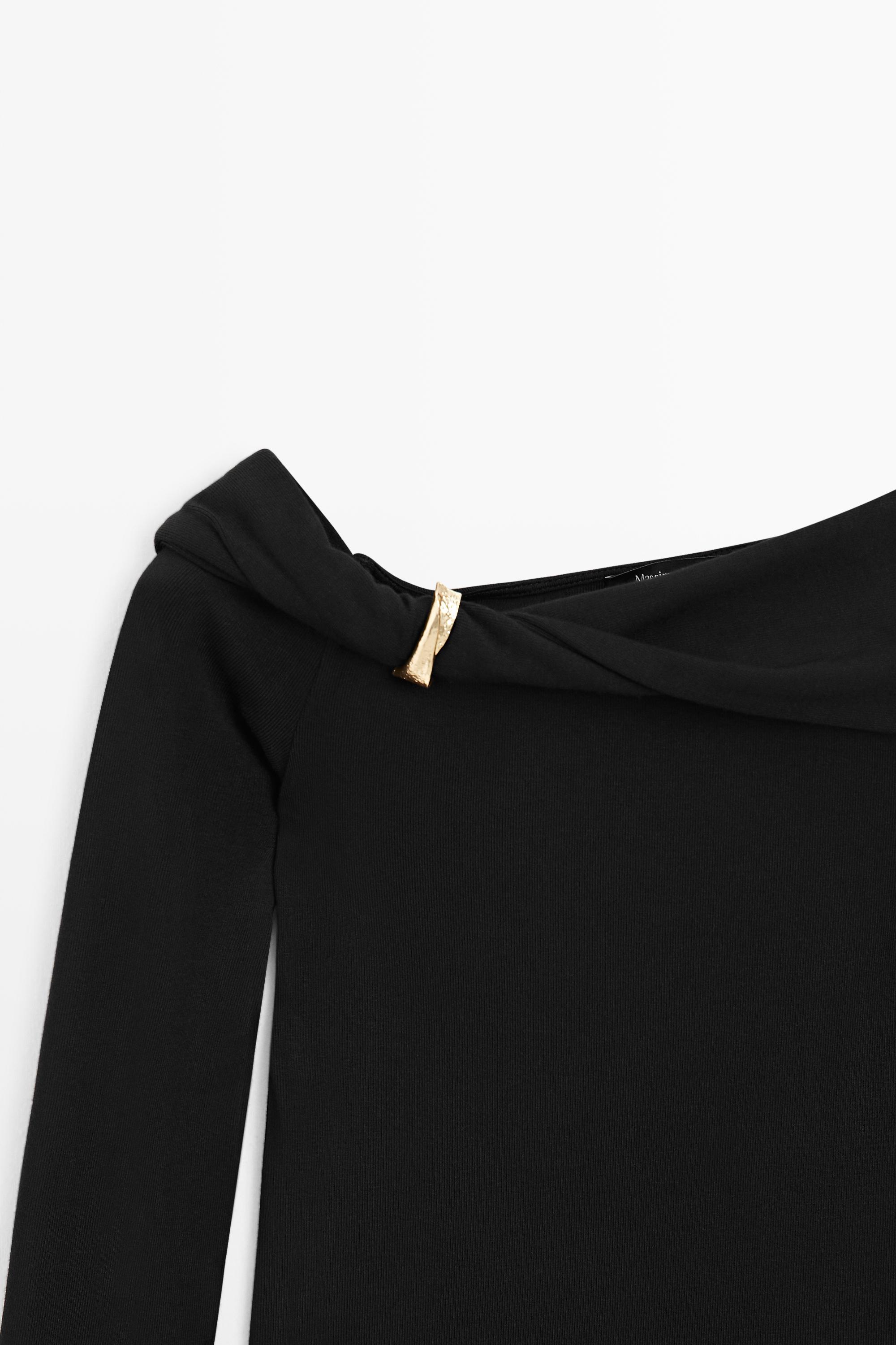 Long sleeve top with metallic detail